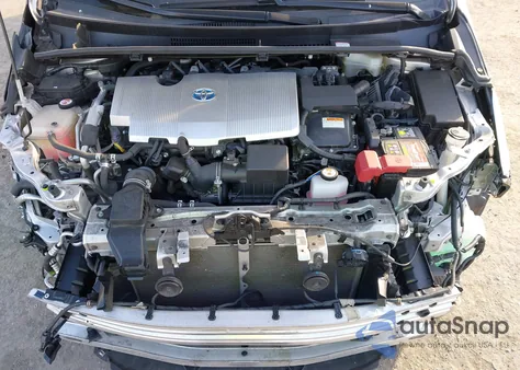 2019 Toyota Prius Prime Plus z USA, uszkodzony, nr VIN JTDKARFP9K3116166